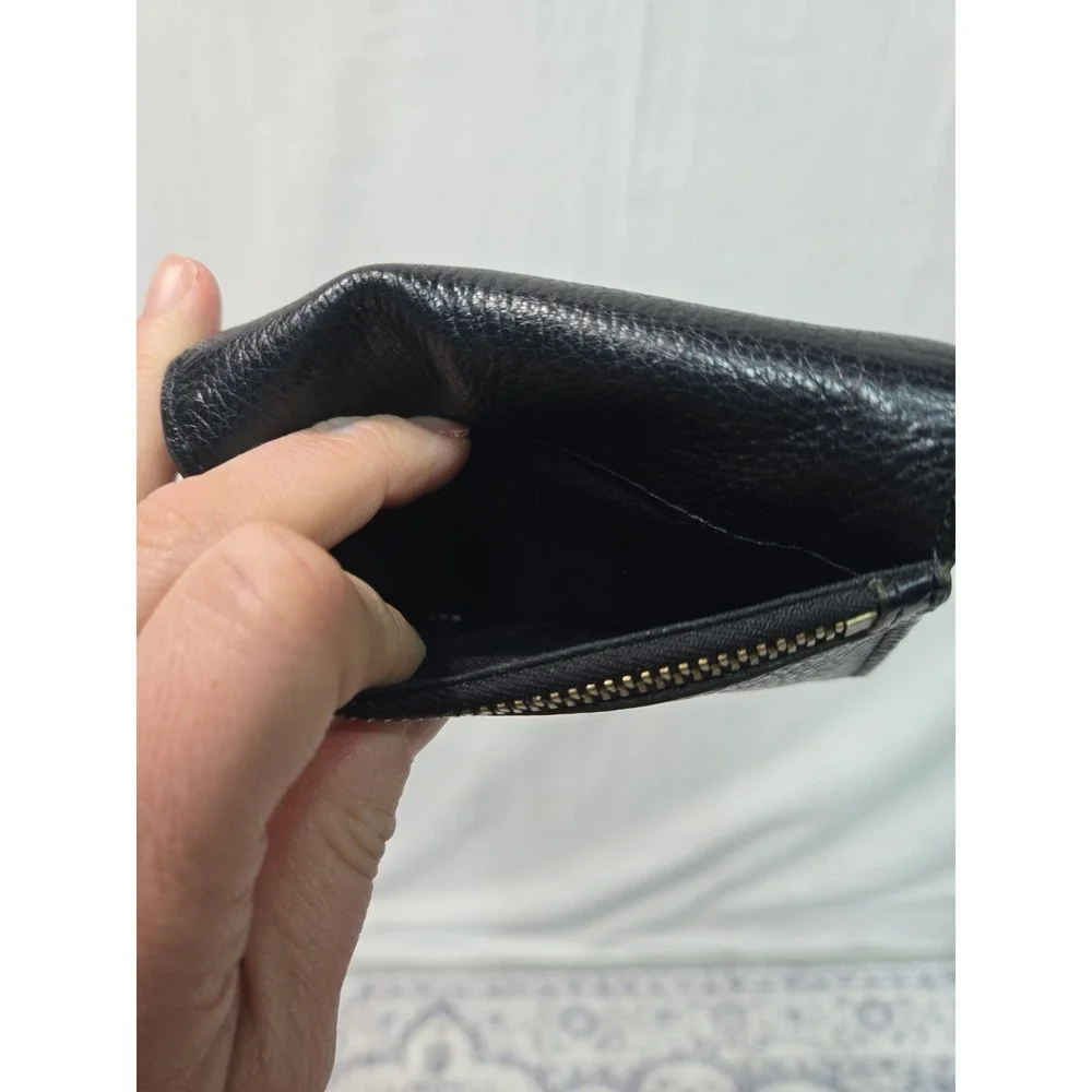 Vintage Fossil Genuine Pebbled Leather Black Bifold Wallet Zippered Coin Pouch